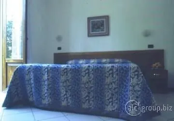 Hotel Vittoria Viareggio 3*,